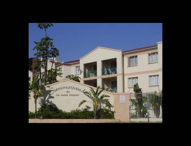 2 BEDROOM APARTMENT TO LET IN NORTH BEACH